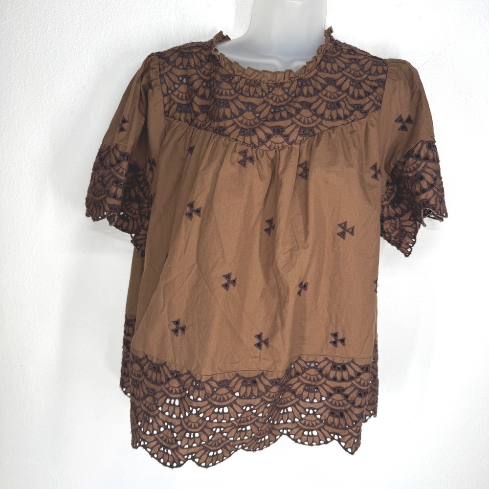 Brown Eyelet Embroidered Scalloped Hem Top Keyhole Short Sleeve Size L Earthy